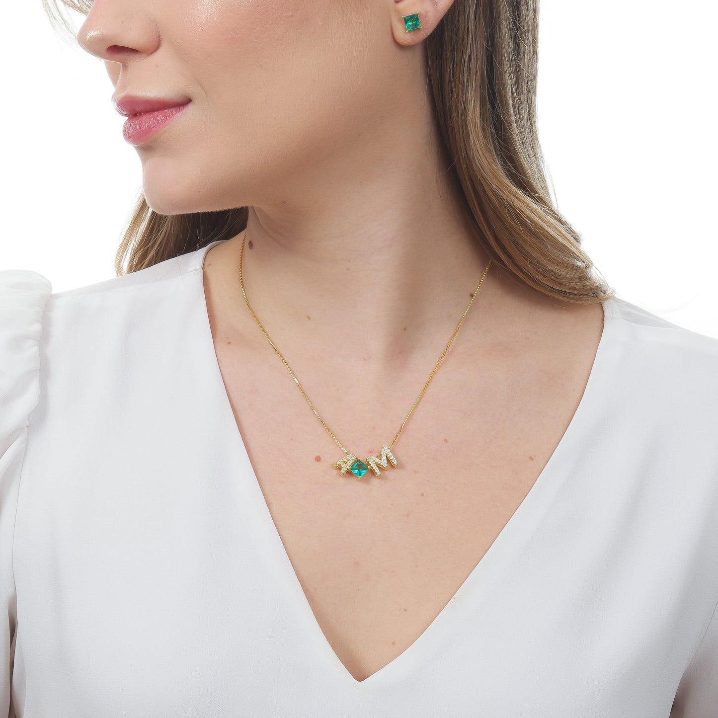 CONJUNTO PINGENTE QUADRADO TURMALINA + LETRA COM ZIRCÔNIAS OURO 18K
